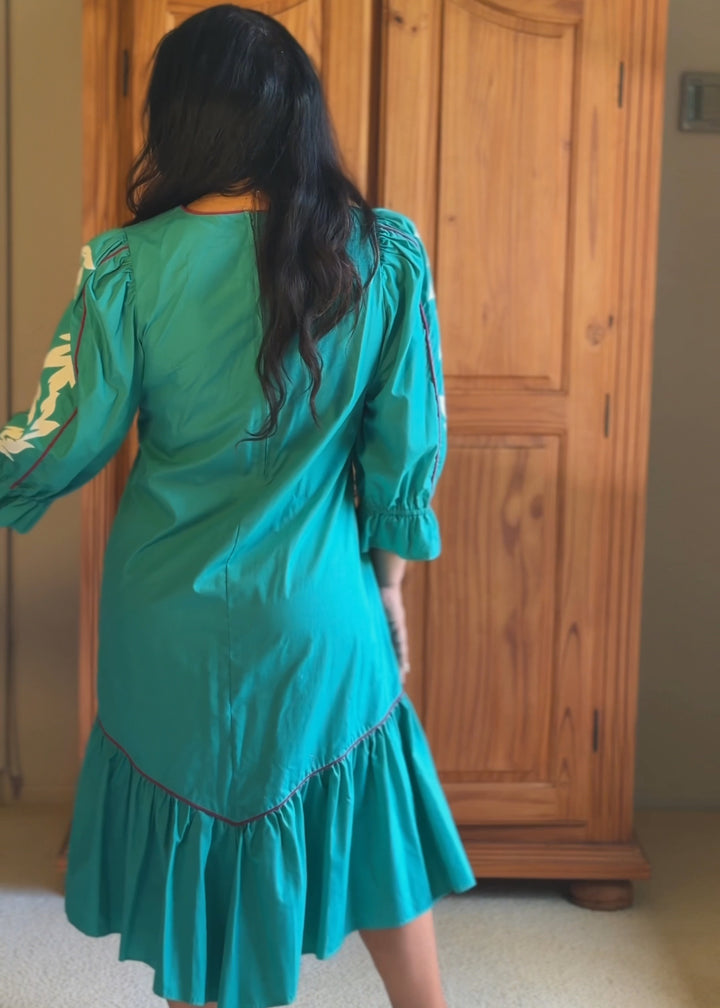 Bevlin Teal Applique Mu&