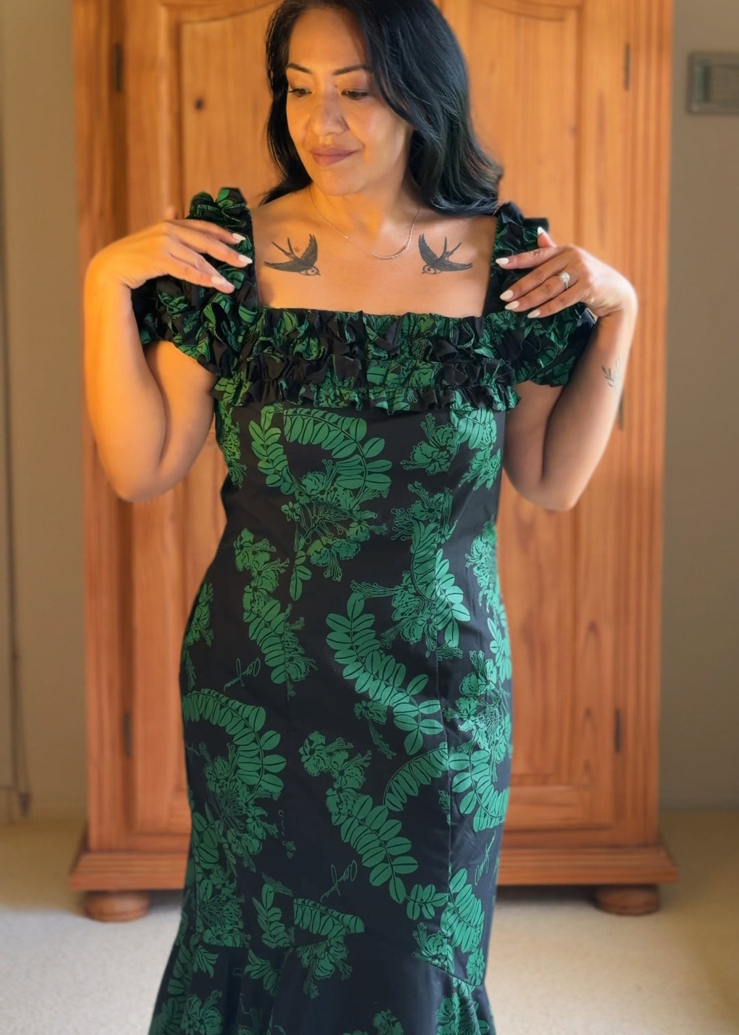 Mangos by Allan James Black and Green Mu&