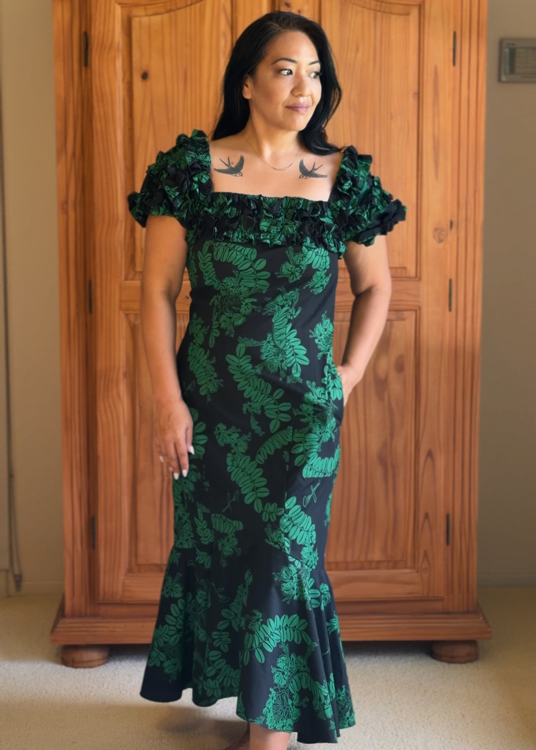 Mangos by Allan James Black and Green Mu&