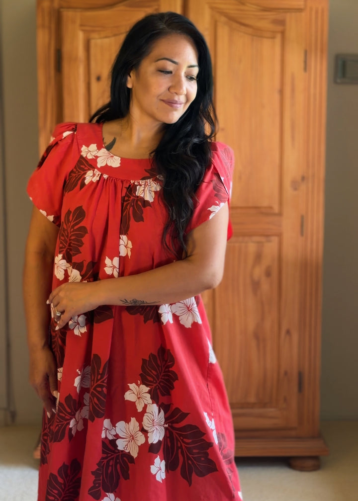 Red Hibiscus Shorty Mu&