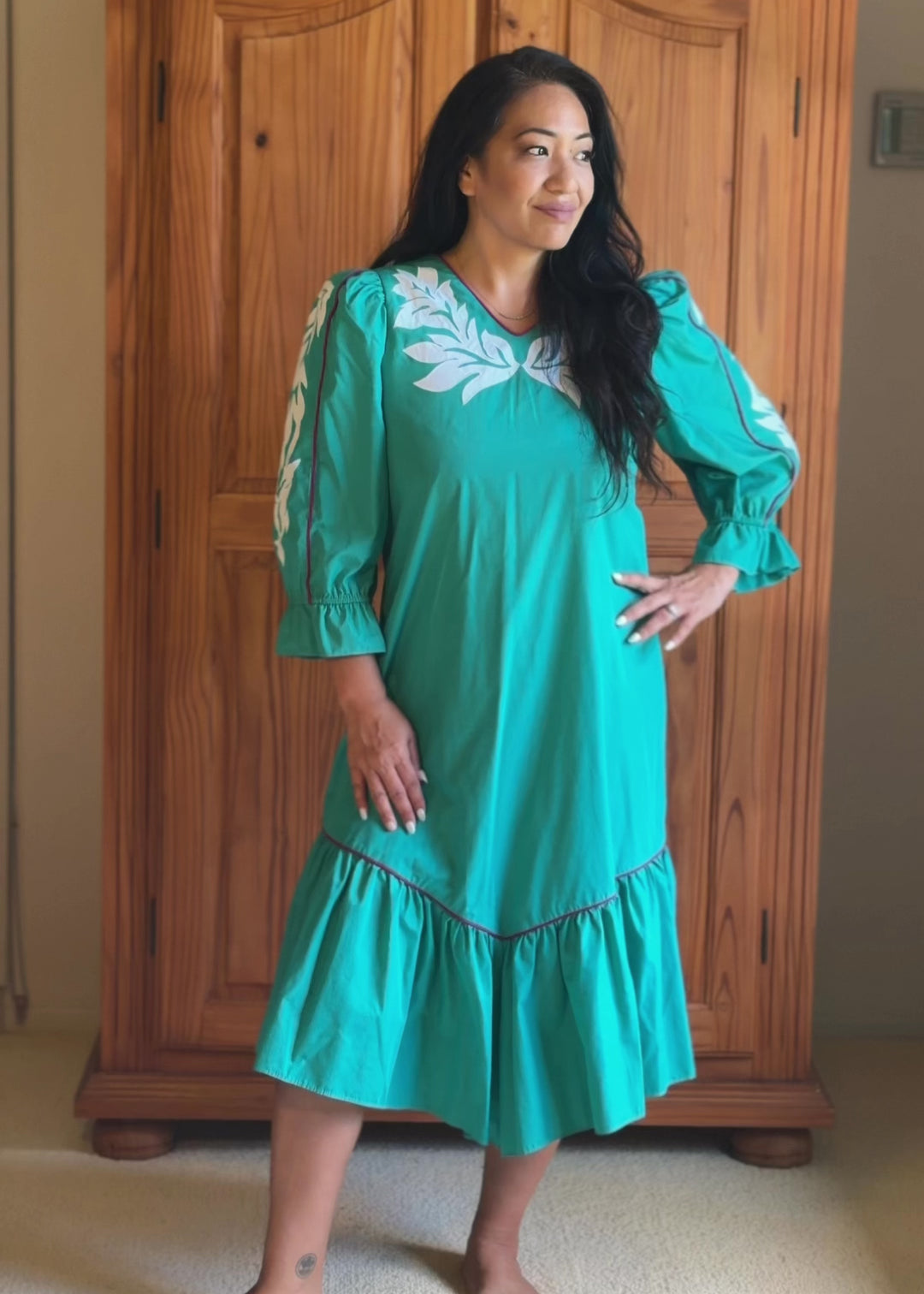 Bevlin Teal Applique Mu&